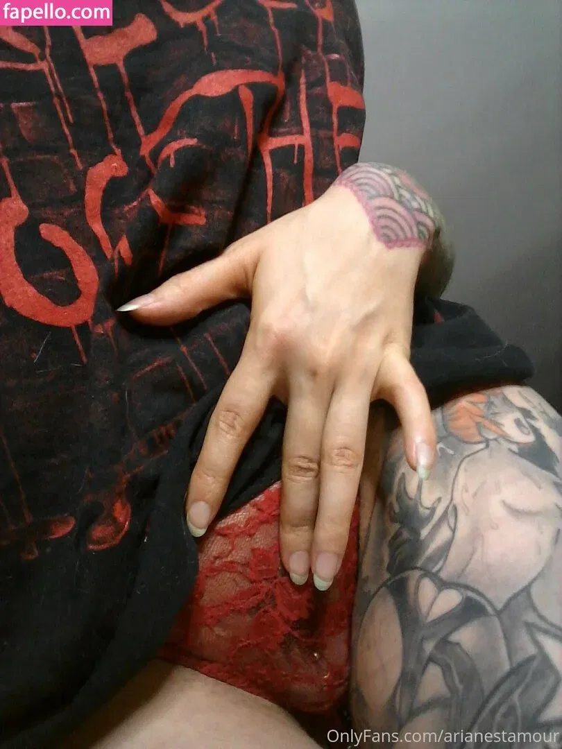 Ariane Saint Amour Onlyfans Photo Gallery 