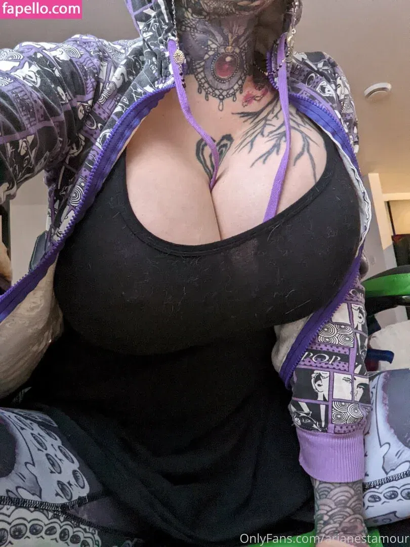 Ariane Saint Amour Onlyfans Photo Gallery 