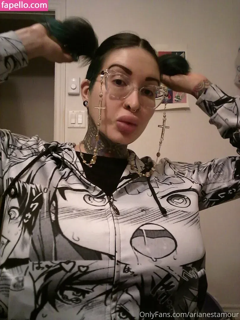 Ariane Saint Amour Onlyfans Photo Gallery 