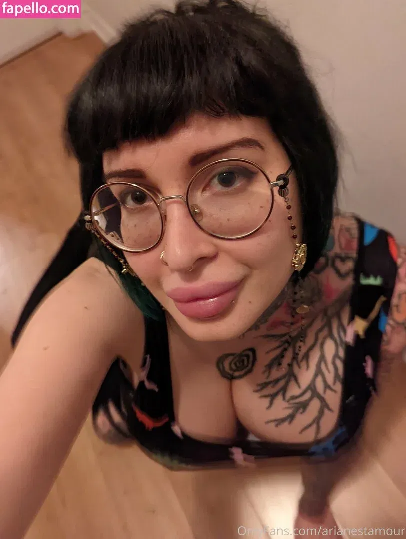 Ariane Saint Amour Onlyfans Photo Gallery 