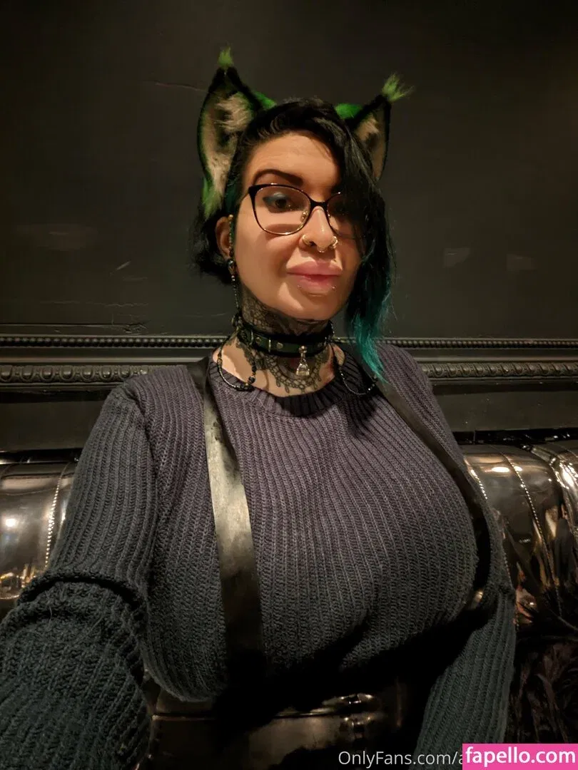 Ariane Saint Amour Onlyfans Photo Gallery 