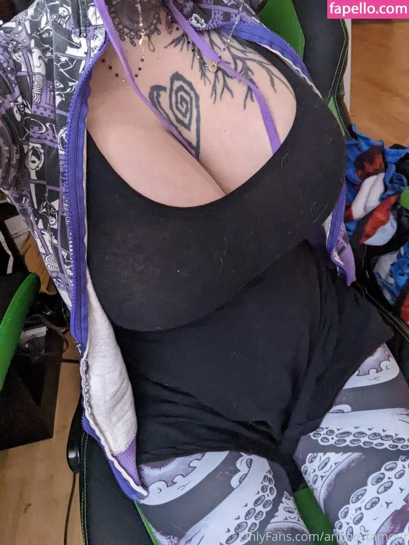 Ariane Saint Amour Onlyfans Photo Gallery 