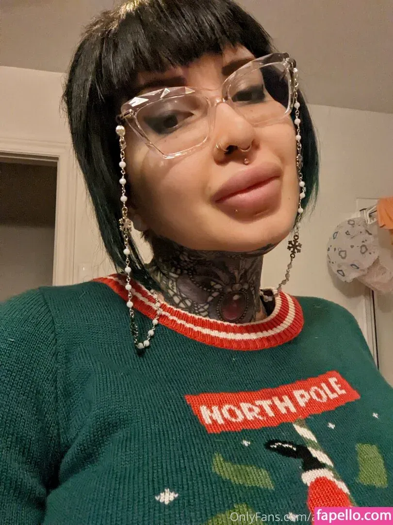 Ariane Saint Amour Onlyfans Photo Gallery 