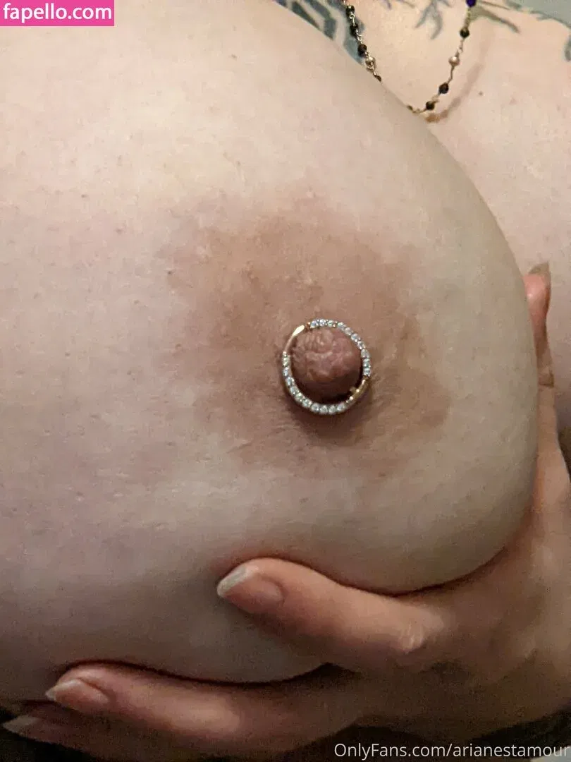 Ariane Saint Amour Onlyfans Photo Gallery 