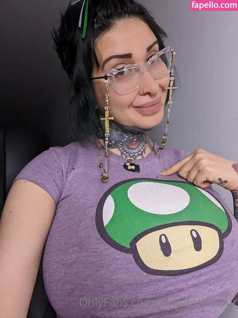 Ariane Saint Amour Onlyfans Photo Gallery 