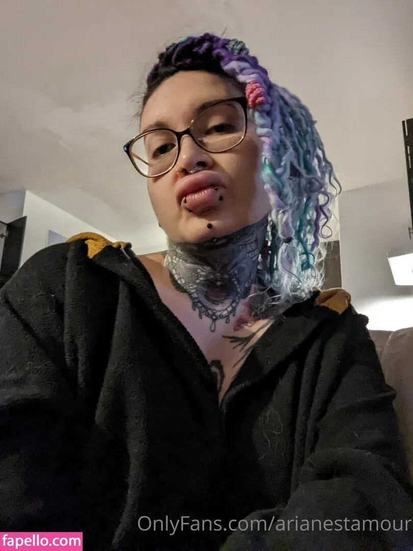 Ariane Saint Amour Onlyfans Photo Gallery 