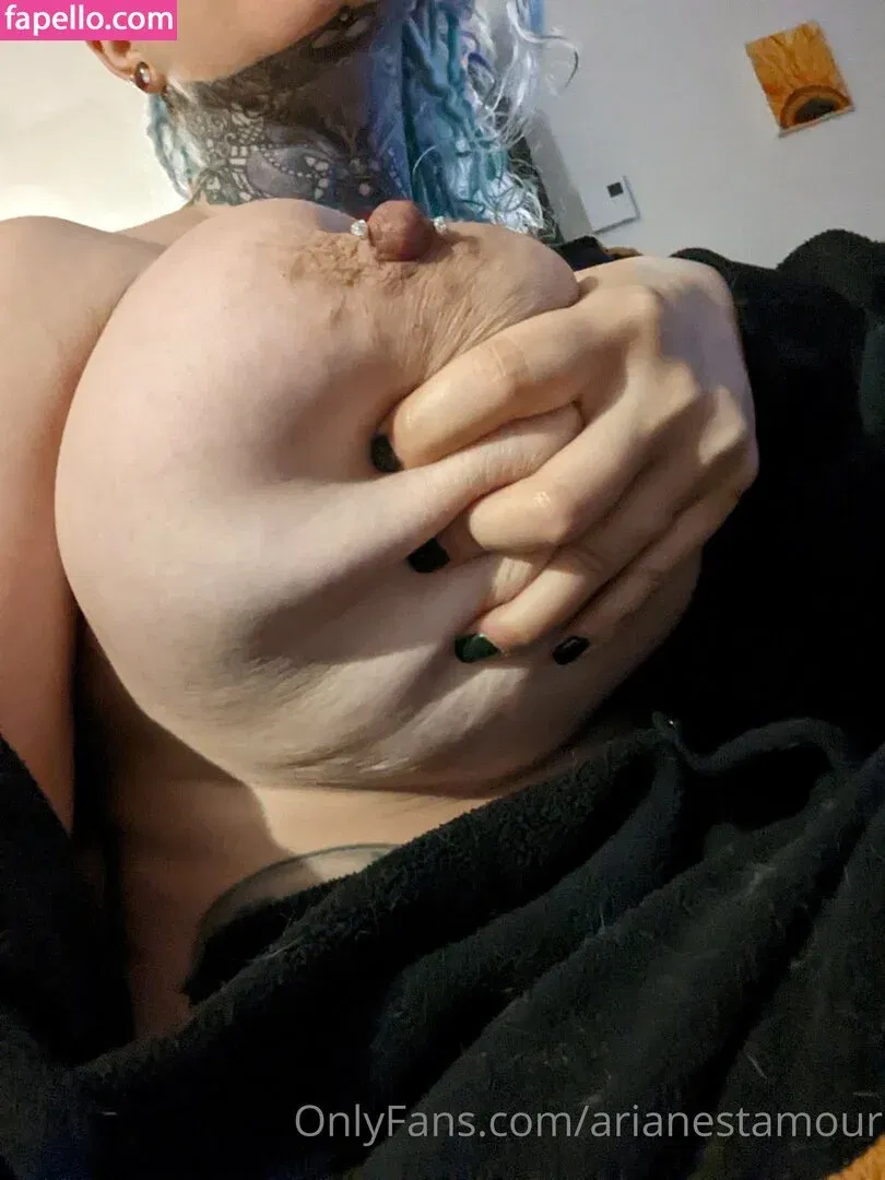 Ariane Saint Amour Onlyfans Photo Gallery 