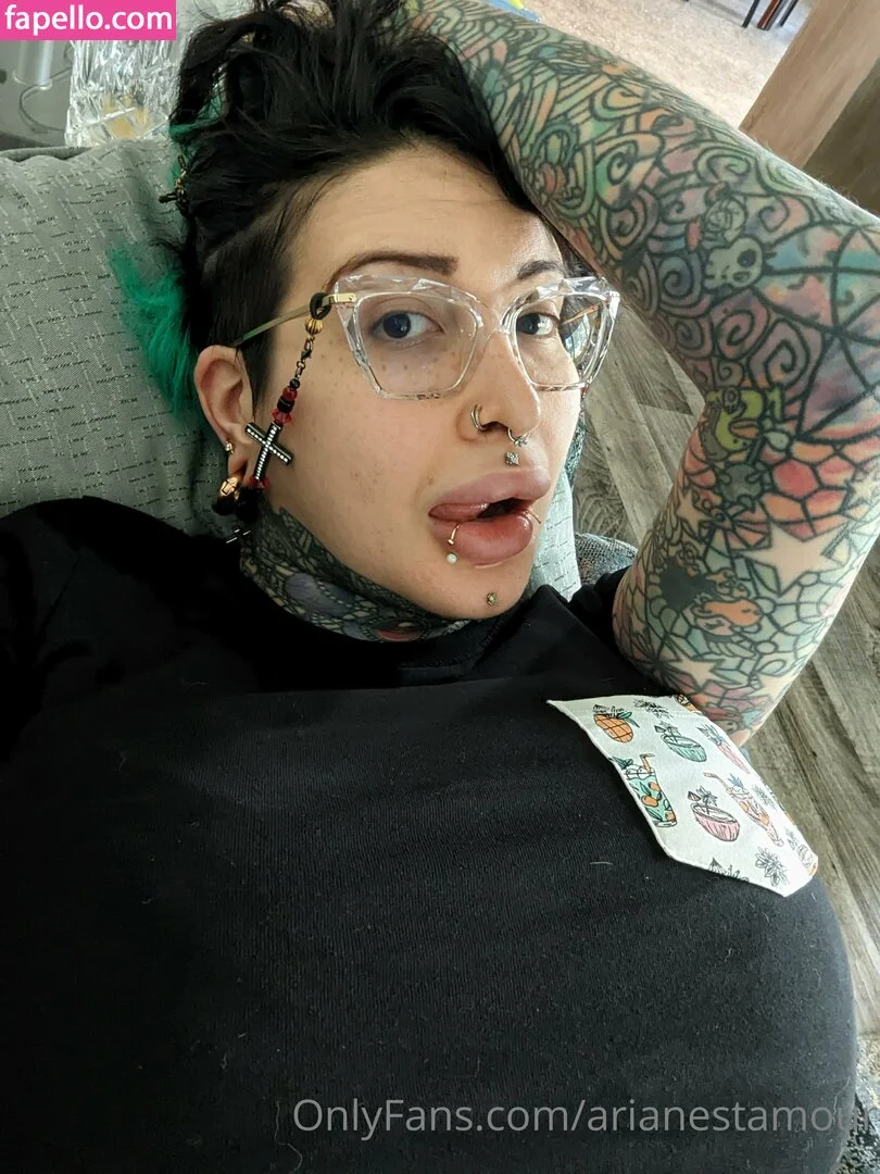 Ariane Saint Amour Onlyfans Photo Gallery 