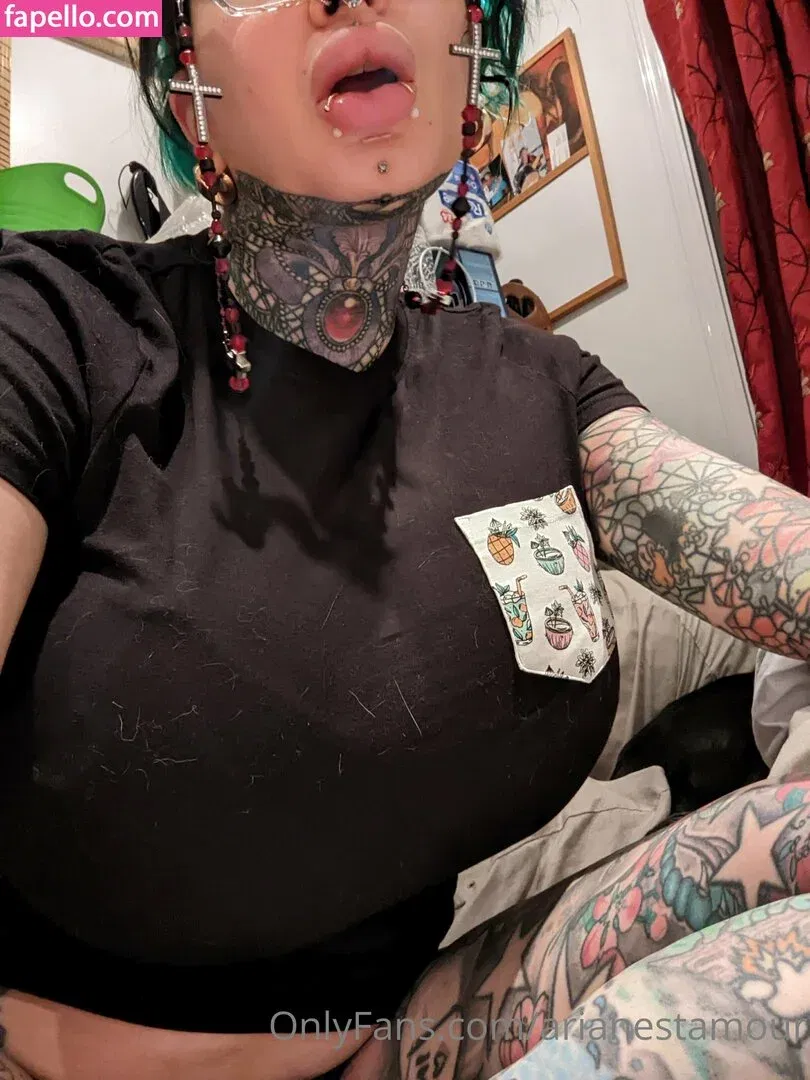 Ariane Saint Amour Onlyfans Photo Gallery 