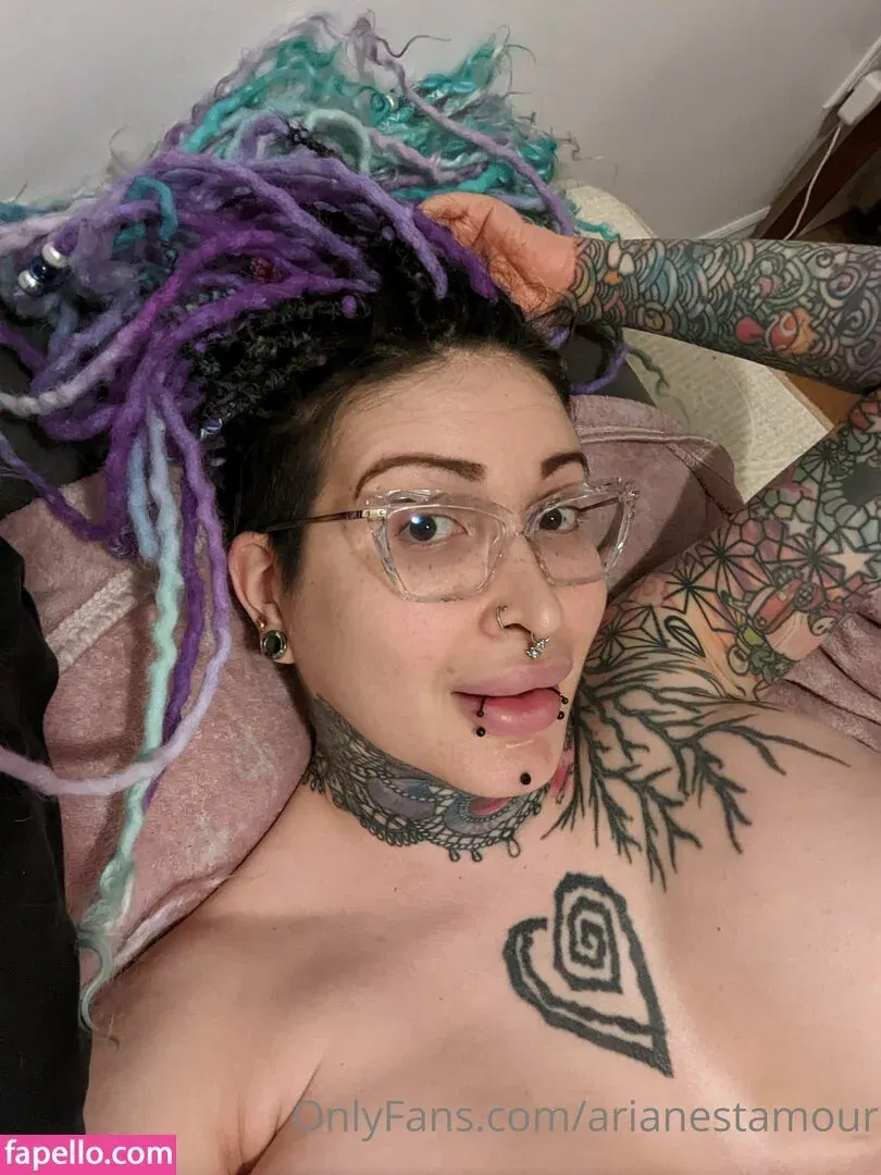 Ariane Saint Amour Onlyfans Photo Gallery 