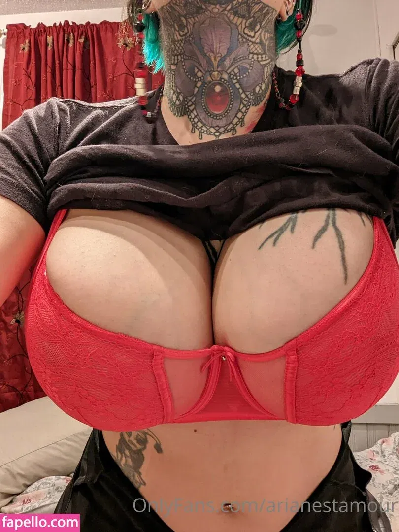 Ariane Saint Amour Onlyfans Photo Gallery 