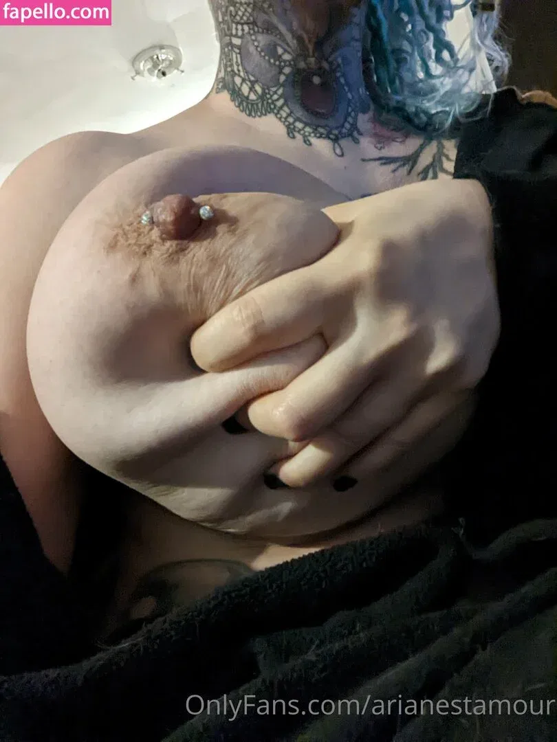 Ariane Saint Amour Onlyfans Photo Gallery 