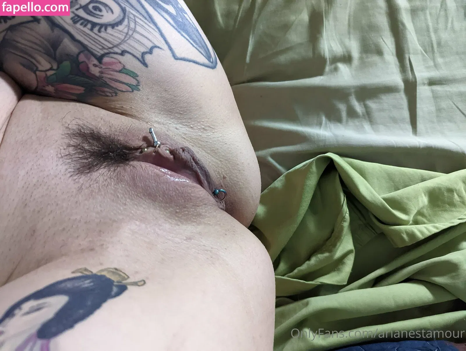 Ariane Saint Amour Onlyfans Photo Gallery 