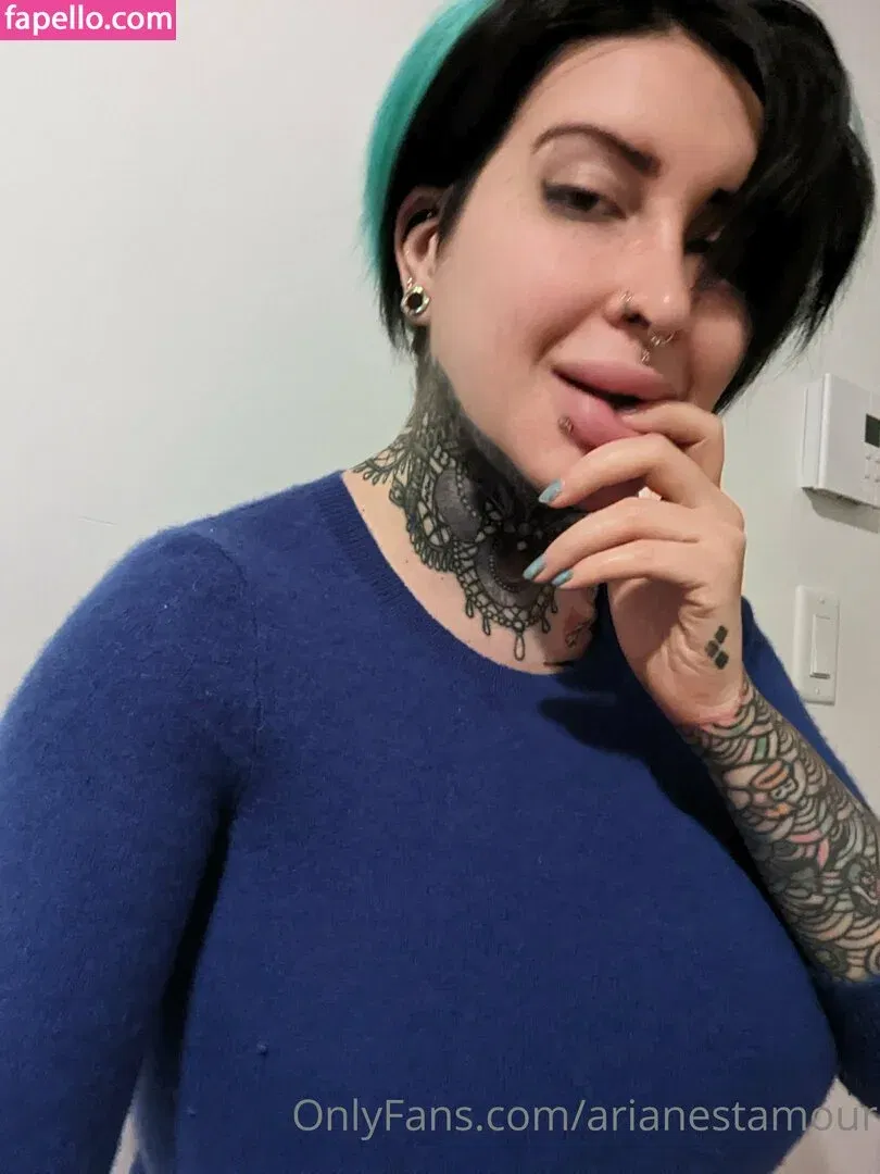 Ariane Saint Amour Onlyfans Photo Gallery 