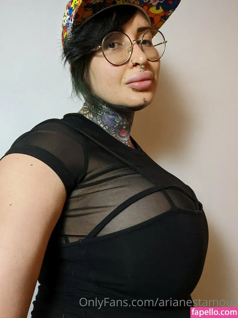 Ariane Saint Amour Onlyfans Photo Gallery 