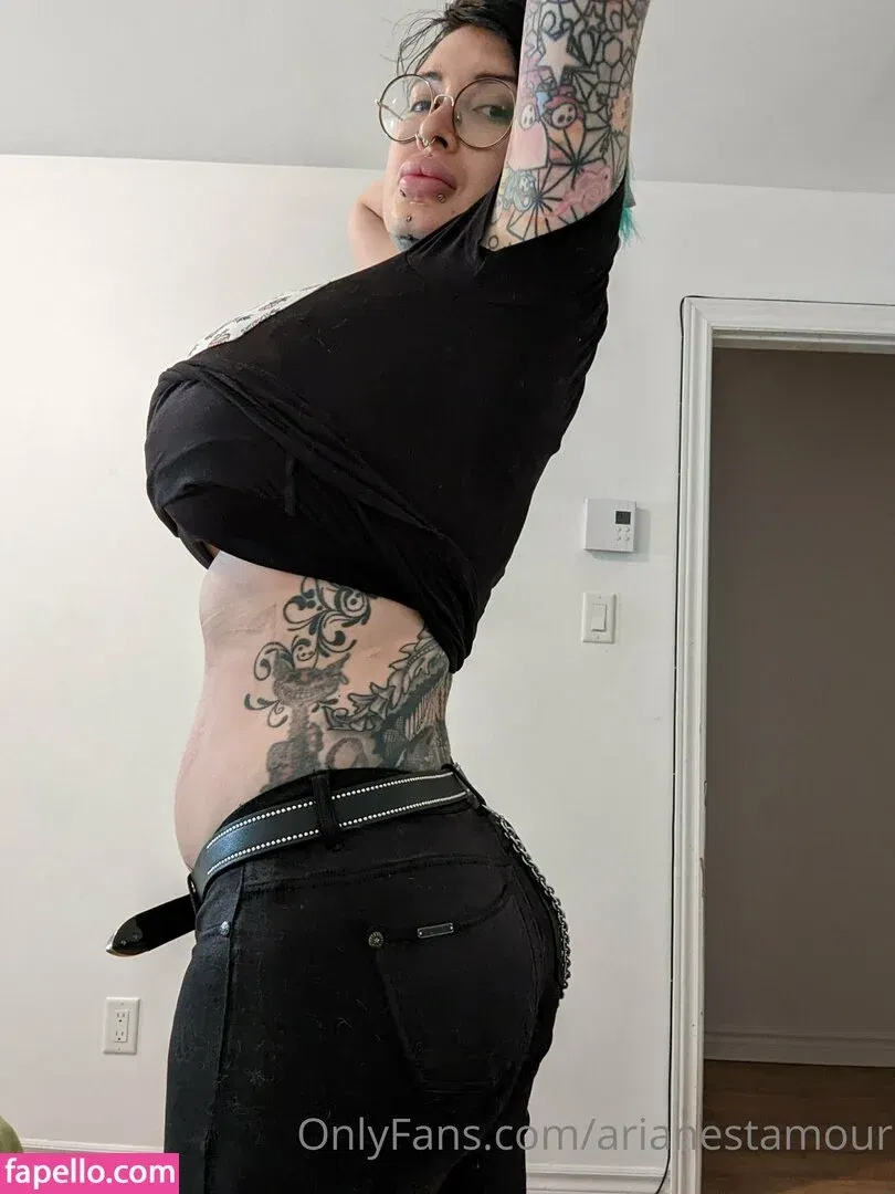 Ariane Saint Amour Onlyfans Photo Gallery 