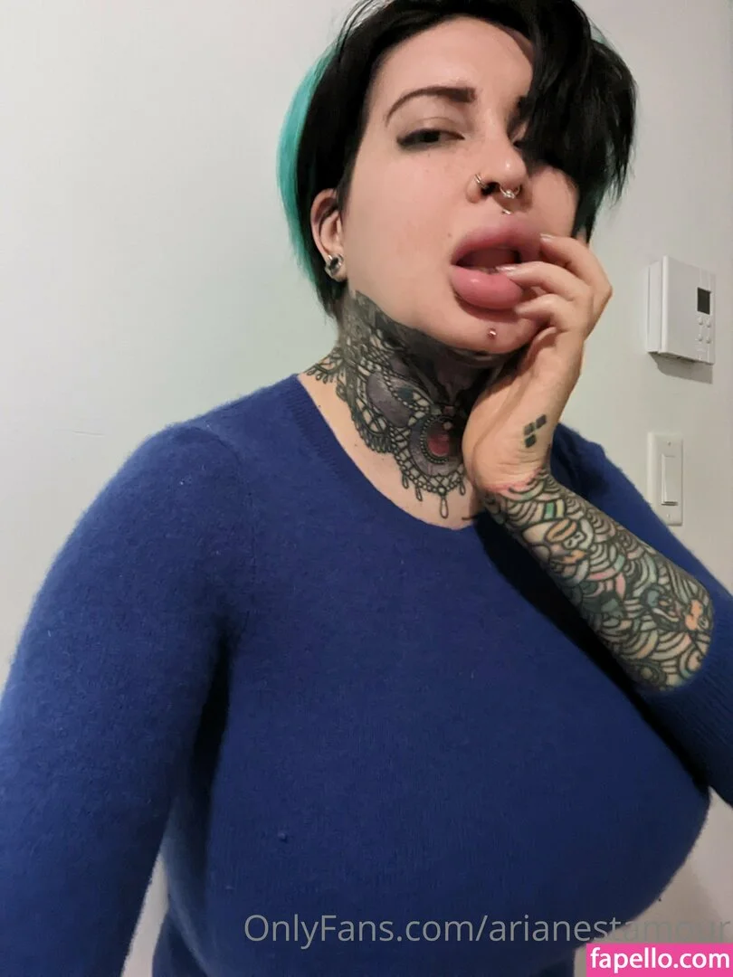 Ariane Saint Amour Onlyfans Photo Gallery 