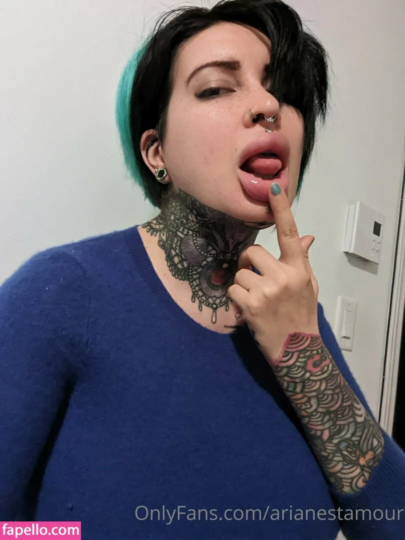 Ariane Saint Amour Onlyfans Photo Gallery 