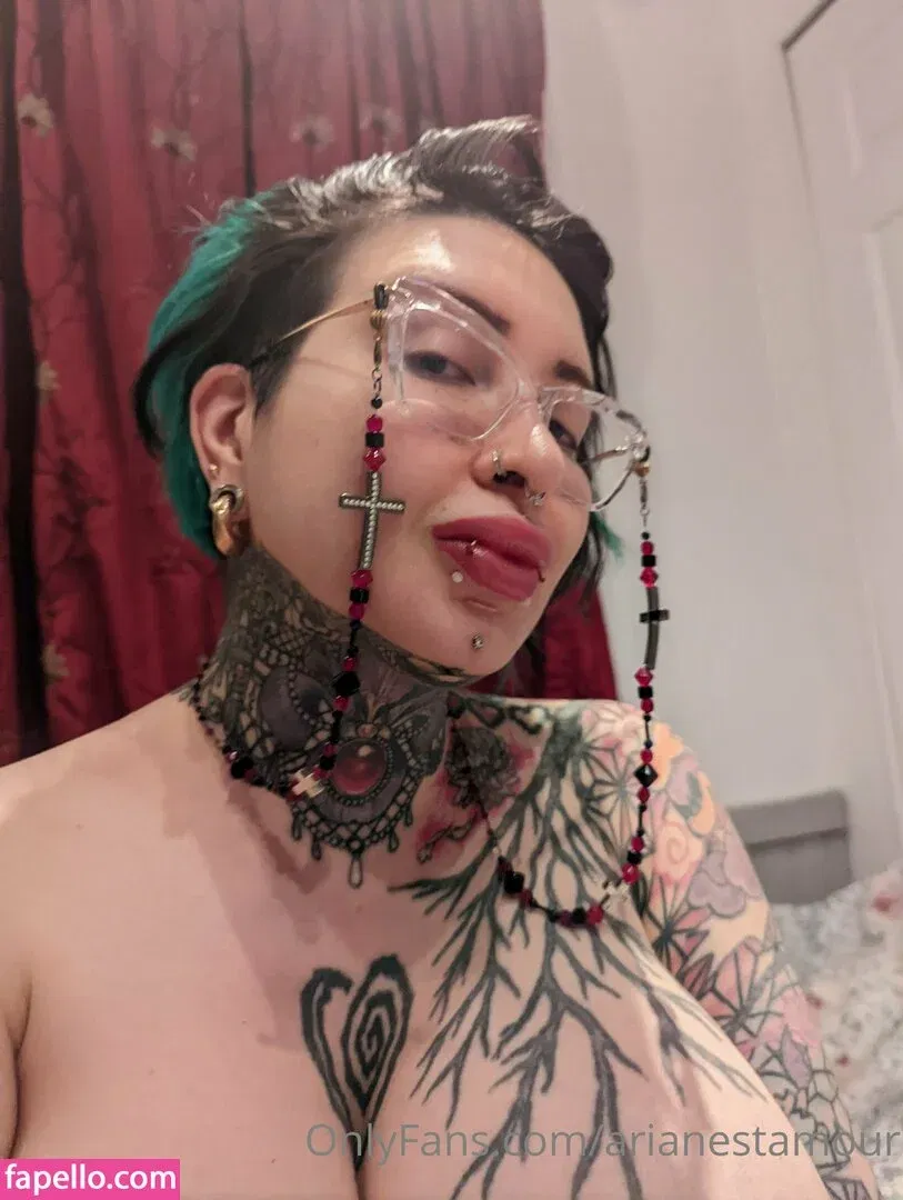 Ariane Saint Amour Onlyfans Photo Gallery 