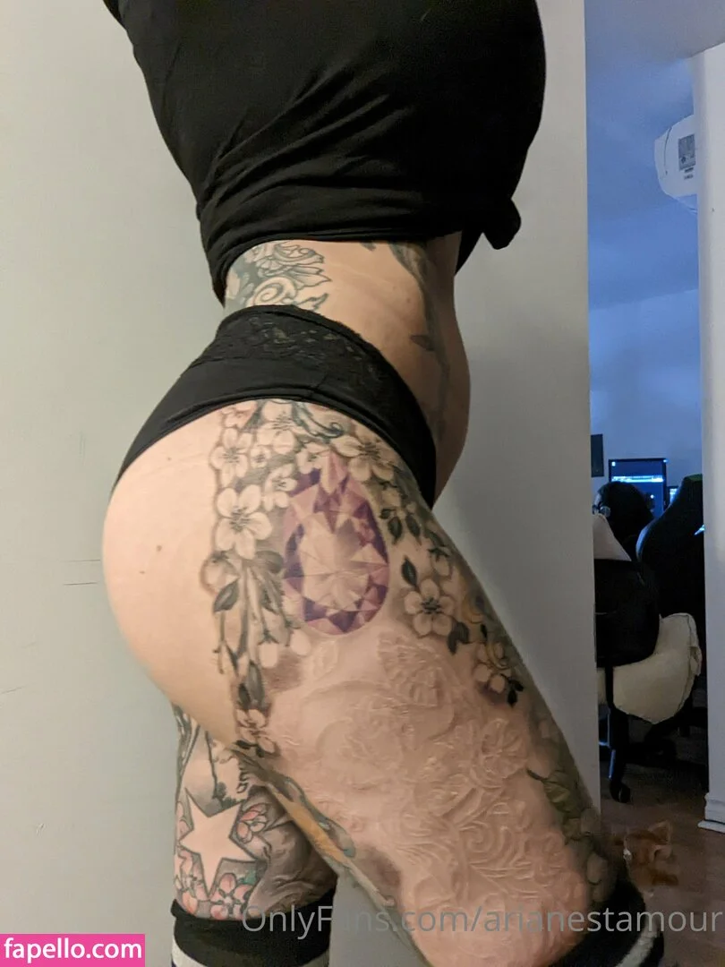 Ariane Saint Amour Onlyfans Photo Gallery 