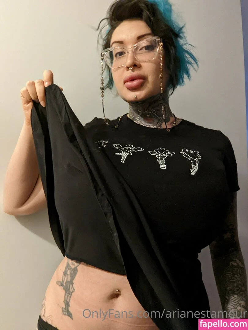 Ariane Saint Amour Onlyfans Photo Gallery 