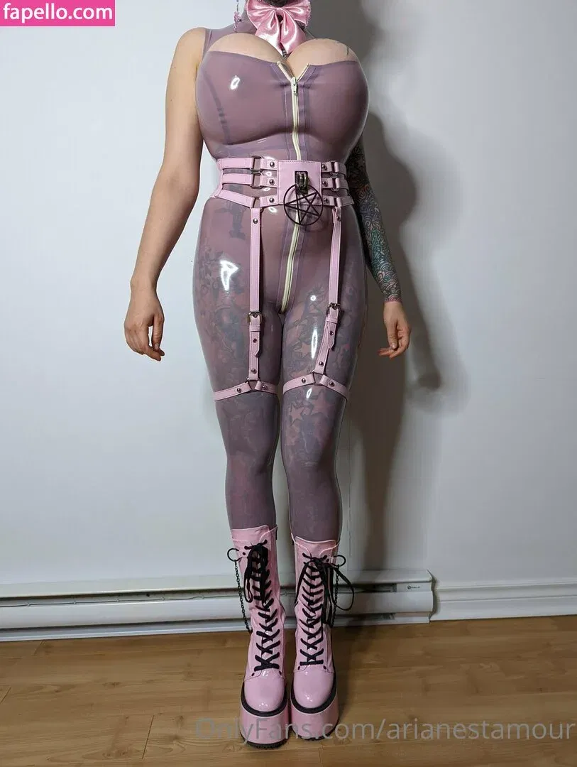 Ariane Saint Amour Onlyfans Photo Gallery 