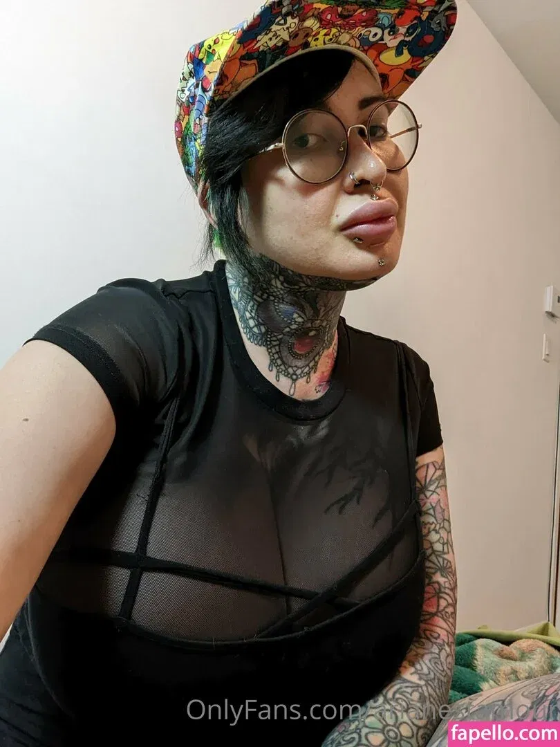 Ariane Saint Amour Onlyfans Photo Gallery 