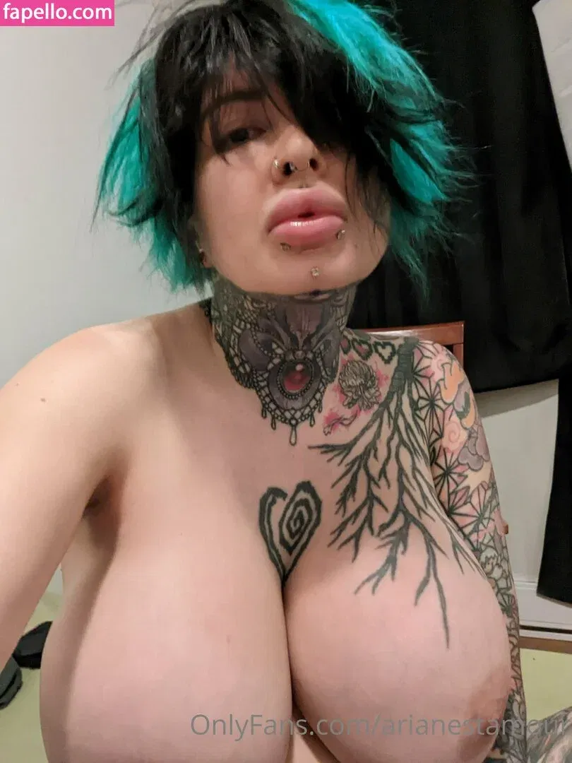 Ariane Saint Amour Onlyfans Photo Gallery 