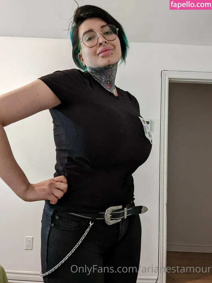 Ariane Saint Amour Onlyfans Photo Gallery 