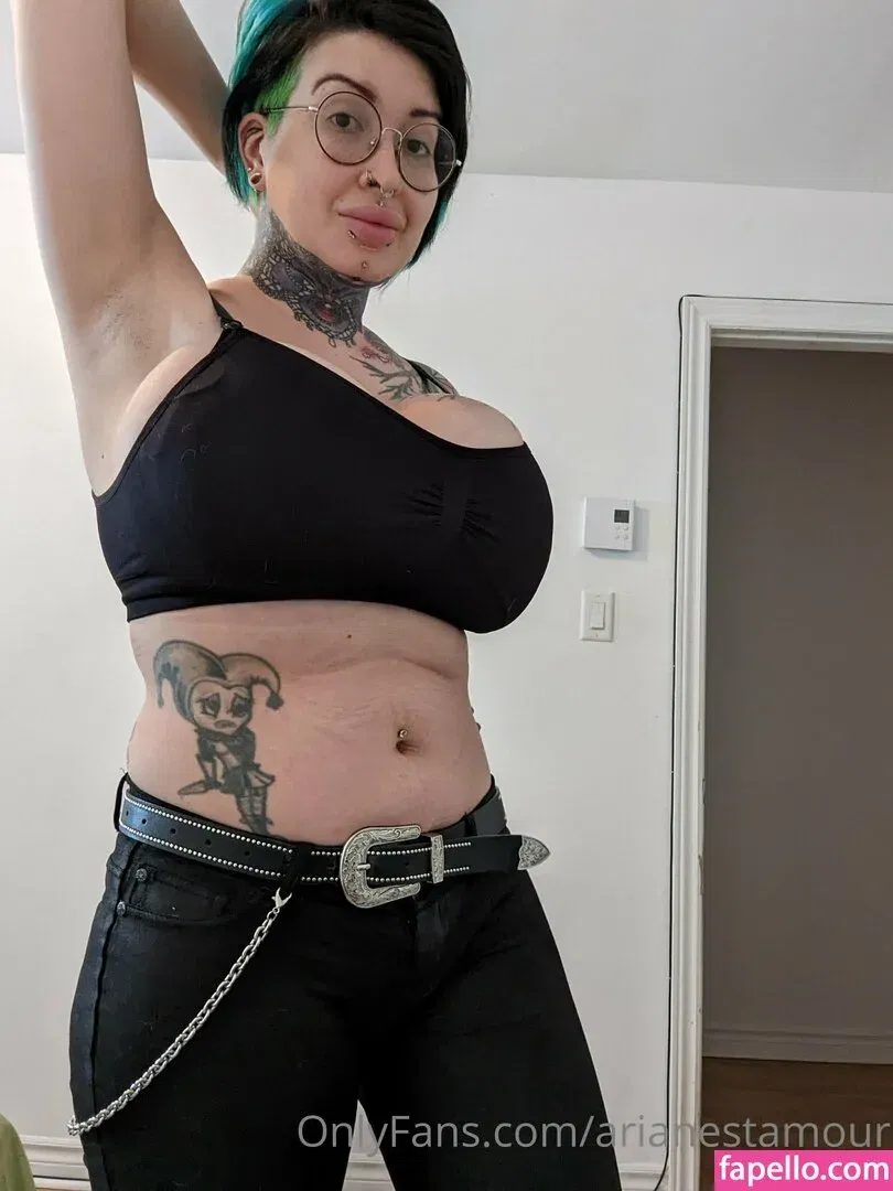 Ariane Saint Amour Onlyfans Photo Gallery 