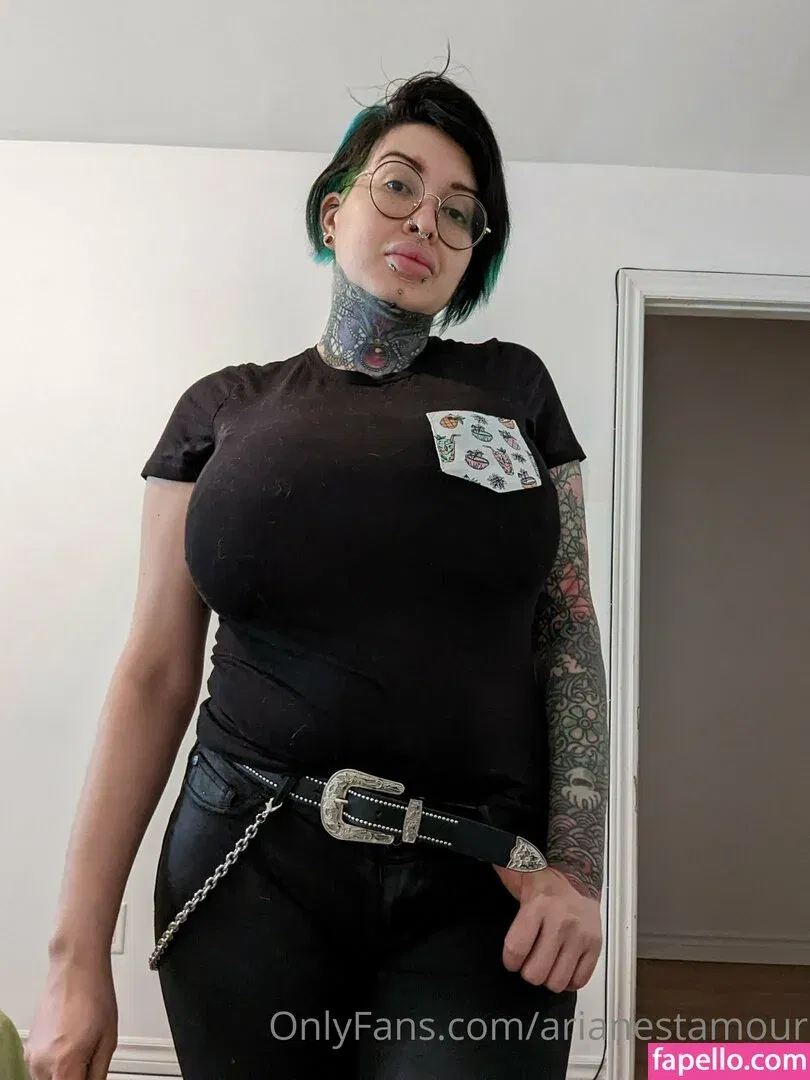 Ariane Saint Amour Onlyfans Photo Gallery 