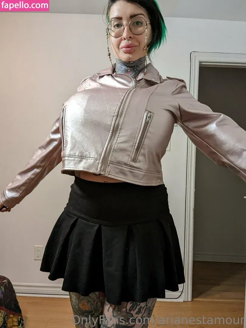 Ariane Saint Amour Onlyfans Photo Gallery 