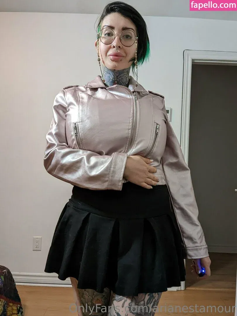 Ariane Saint Amour Onlyfans Photo Gallery 