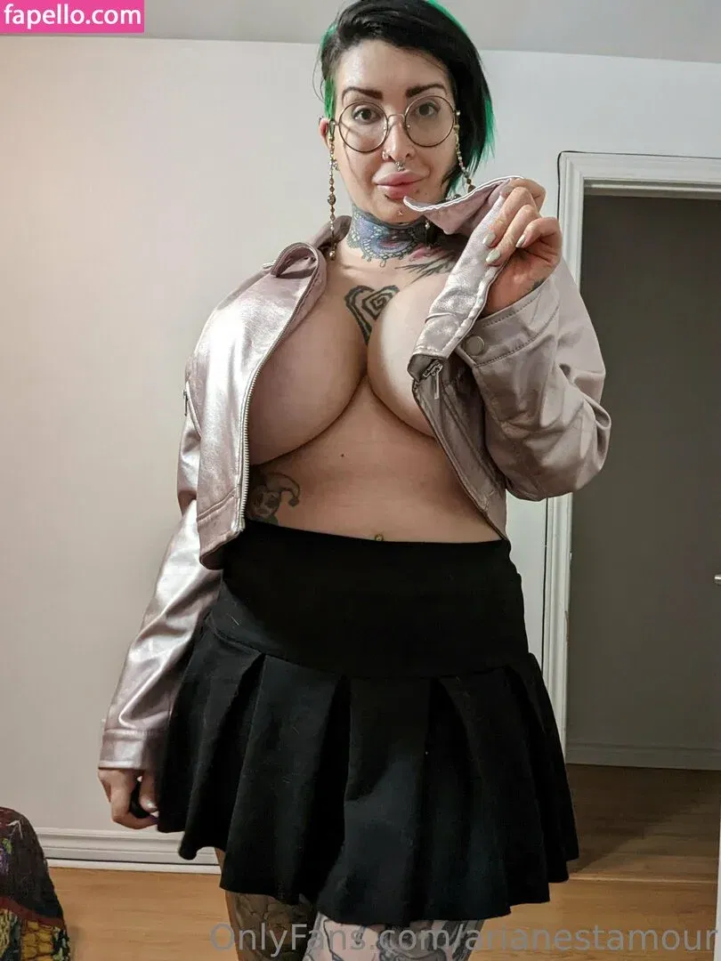 Ariane Saint Amour Onlyfans Photo Gallery 