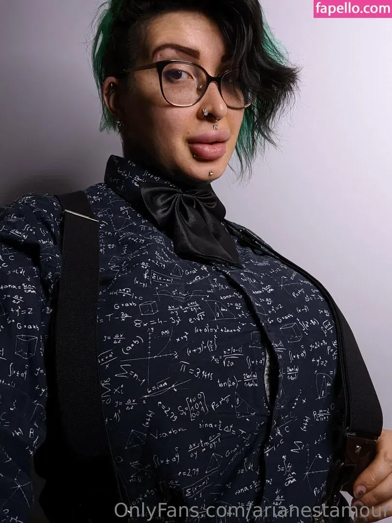 Ariane Saint Amour Onlyfans Photo Gallery 