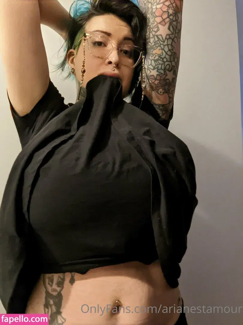 Ariane Saint Amour Onlyfans Photo Gallery 