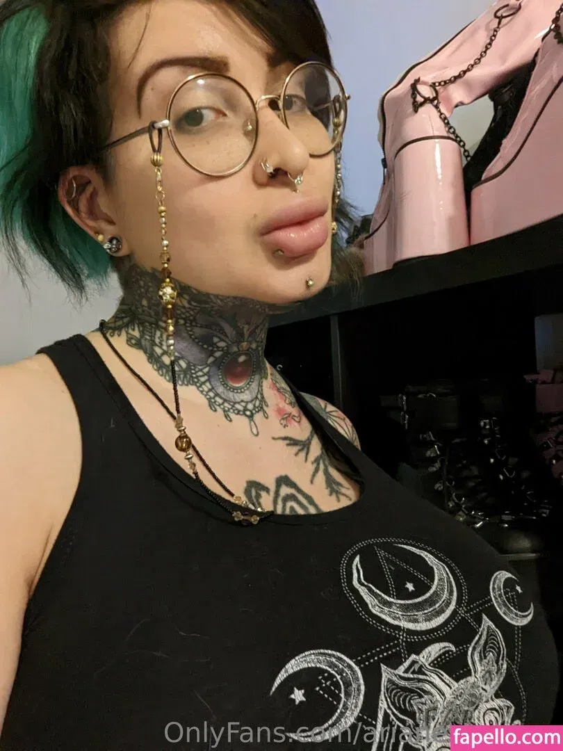 Ariane Saint Amour Onlyfans Photo Gallery 