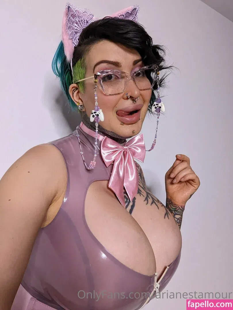 Ariane Saint Amour Onlyfans Photo Gallery 