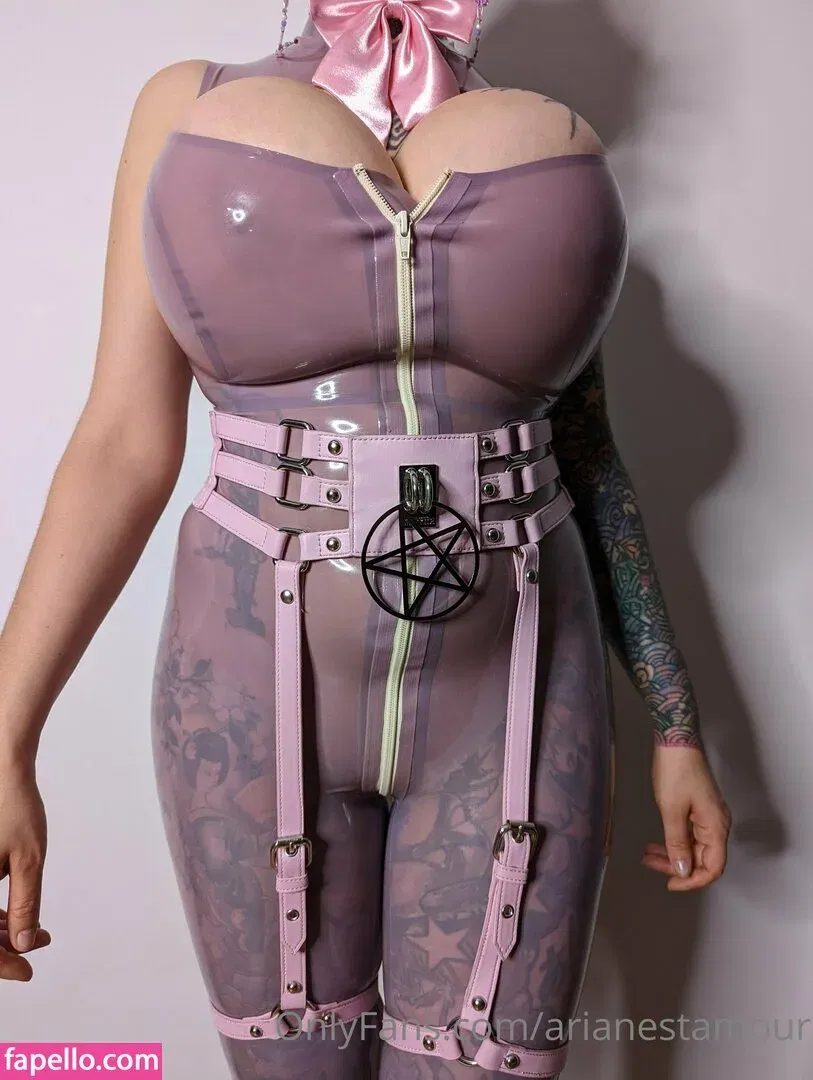 Ariane Saint Amour Onlyfans Photo Gallery 