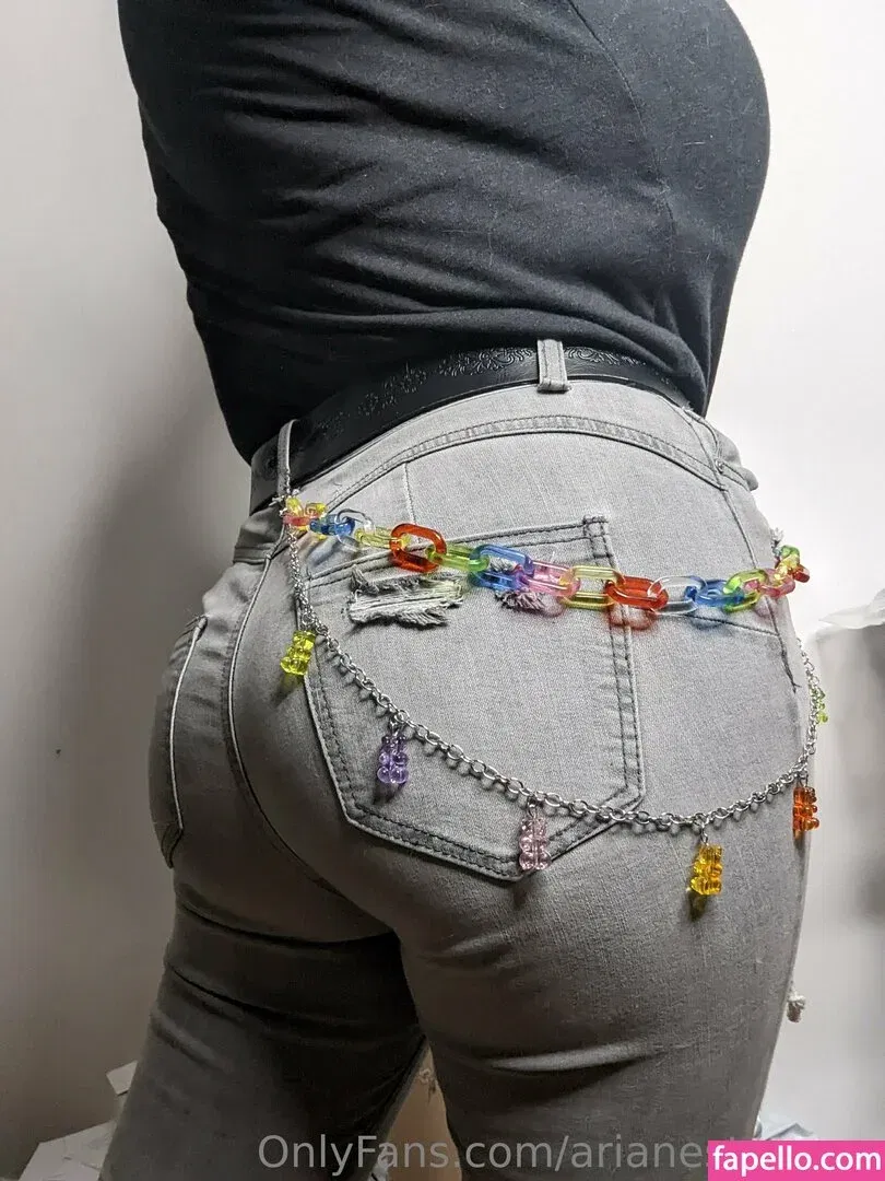 Ariane Saint Amour Onlyfans Photo Gallery 