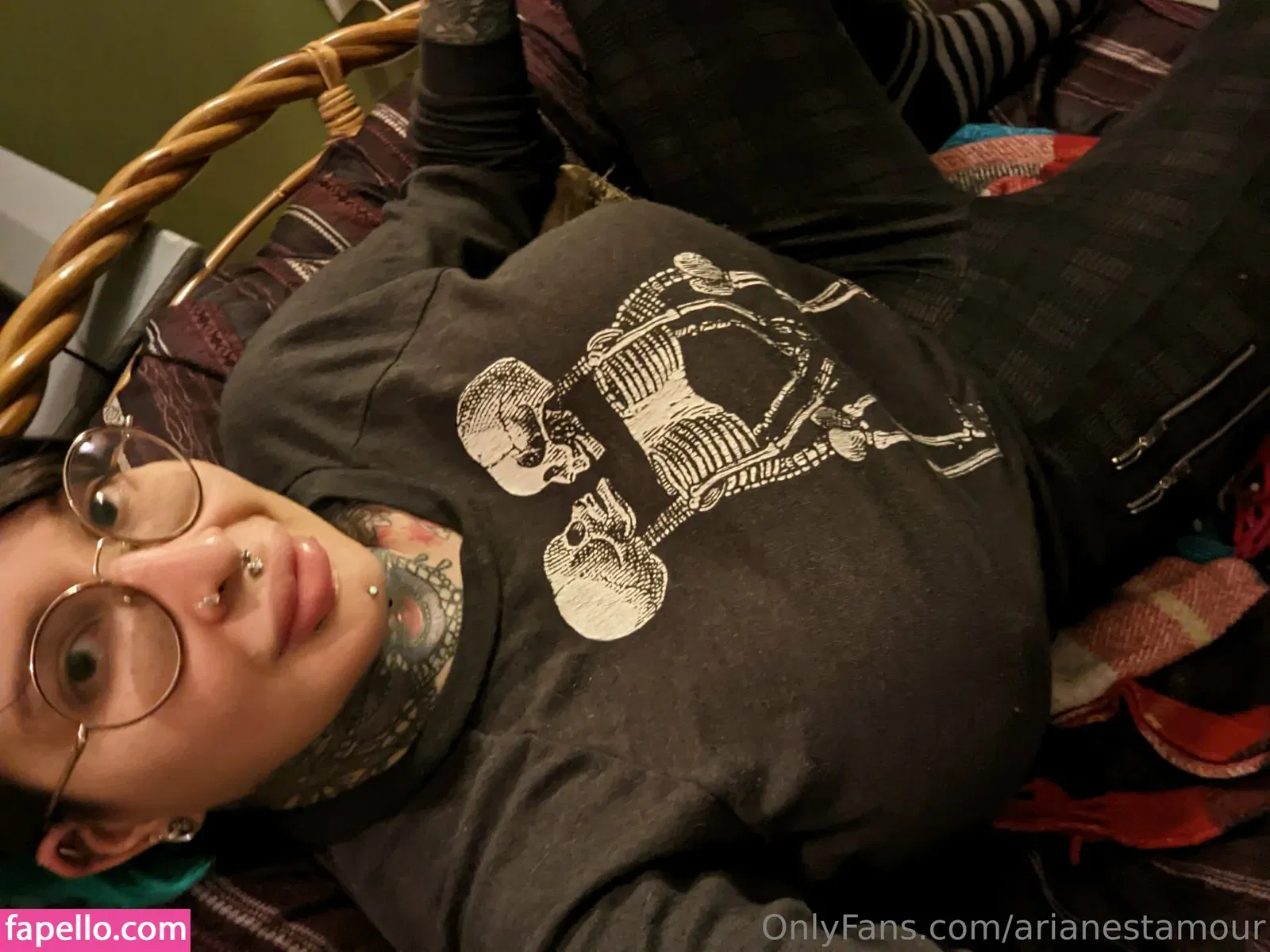 Ariane Saint Amour Onlyfans Photo Gallery 