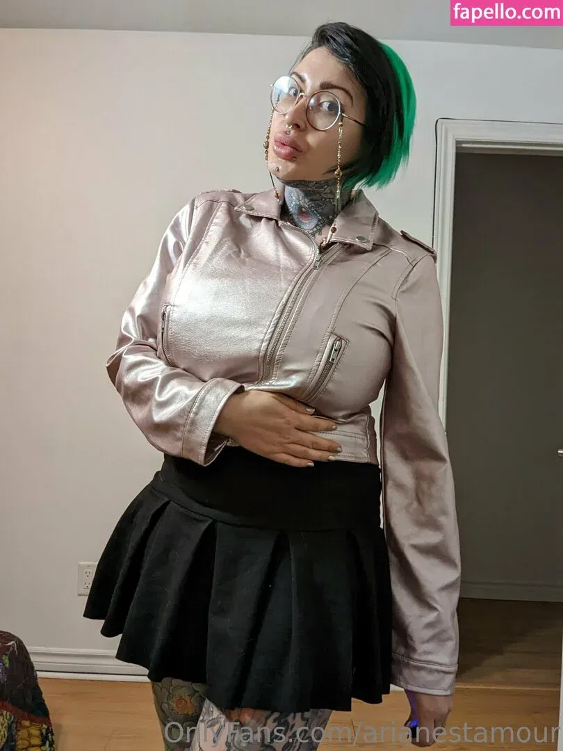 Ariane Saint Amour Onlyfans Photo Gallery 