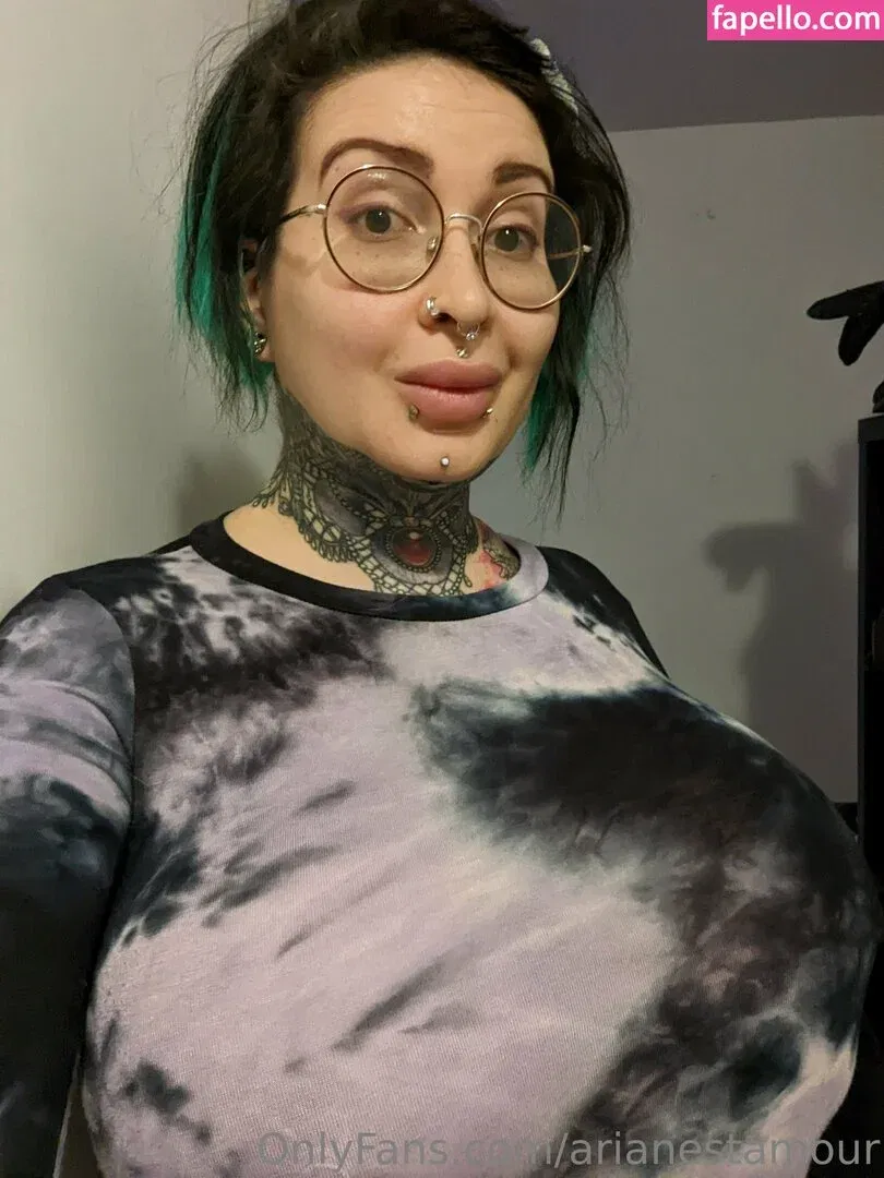 Ariane Saint Amour Onlyfans Photo Gallery 