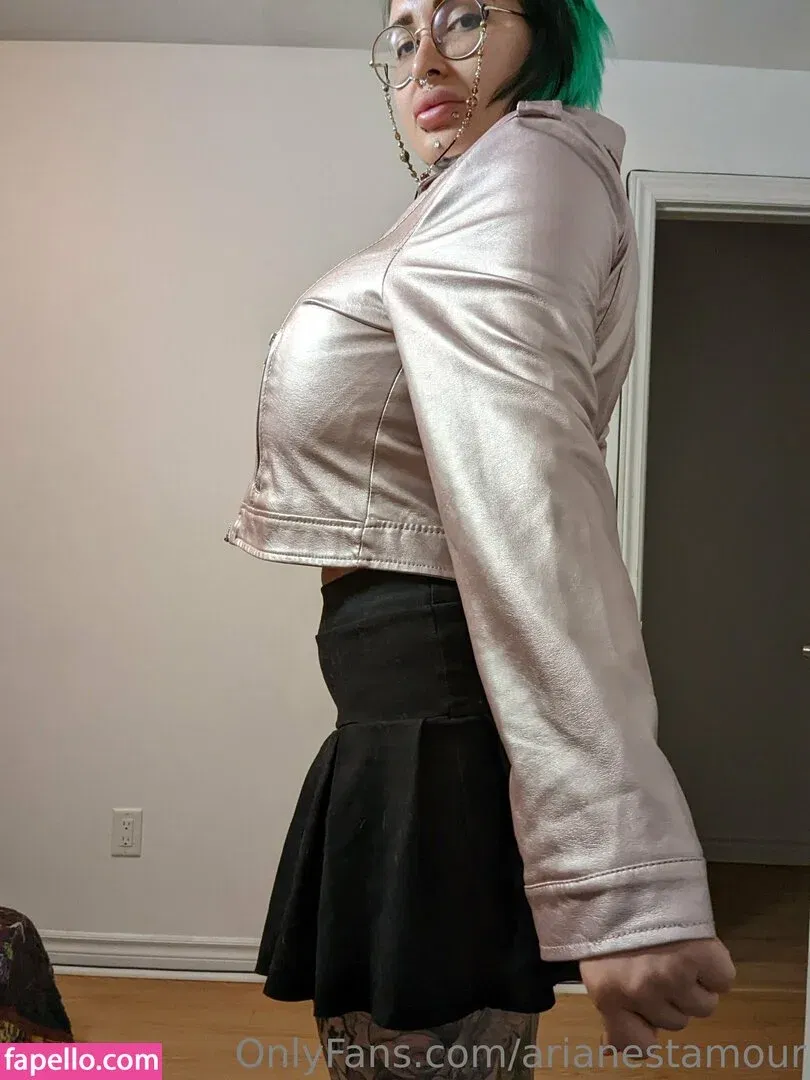 Ariane Saint Amour Onlyfans Photo Gallery 