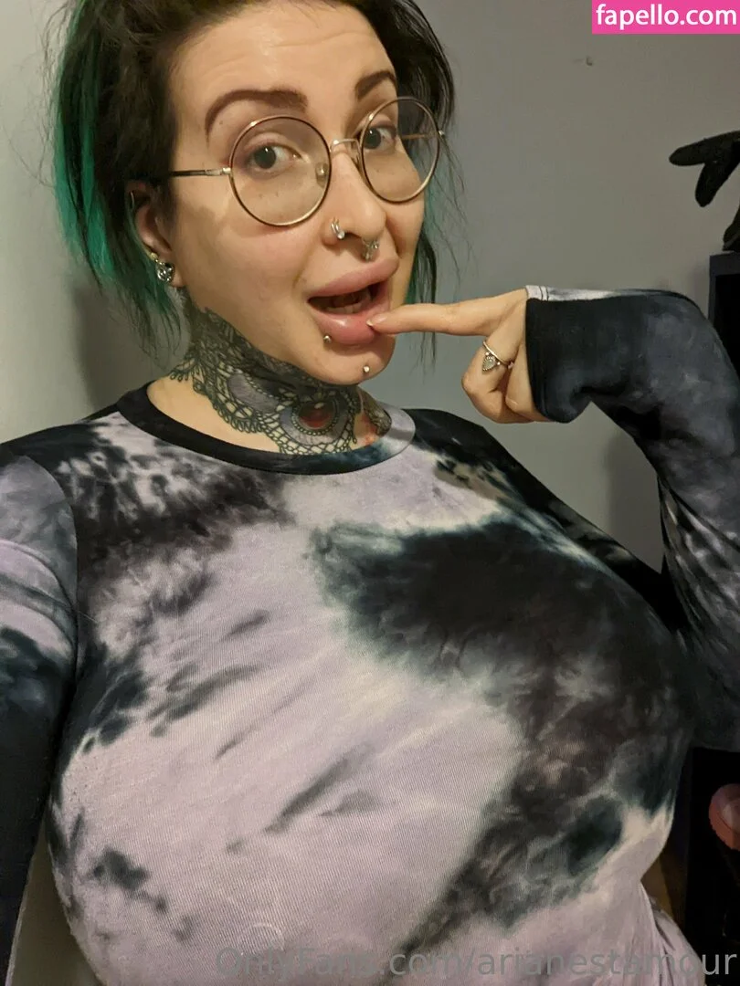 Ariane Saint Amour Onlyfans Photo Gallery 