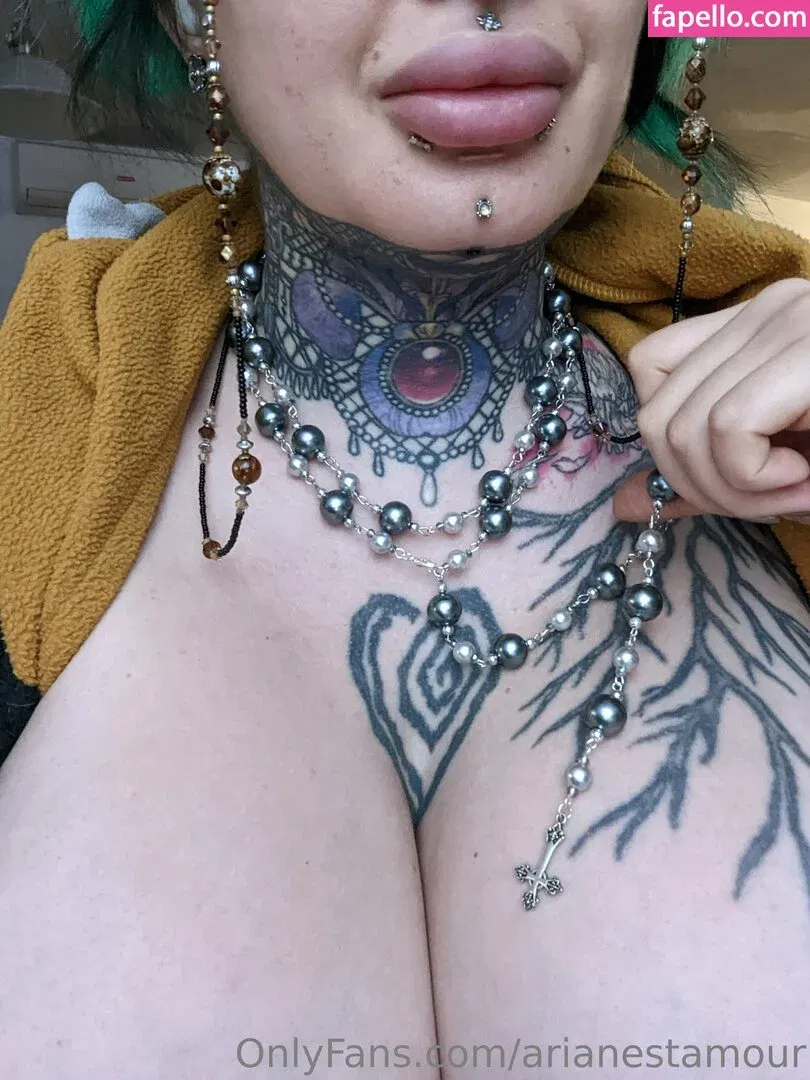 Ariane Saint Amour Onlyfans Photo Gallery 