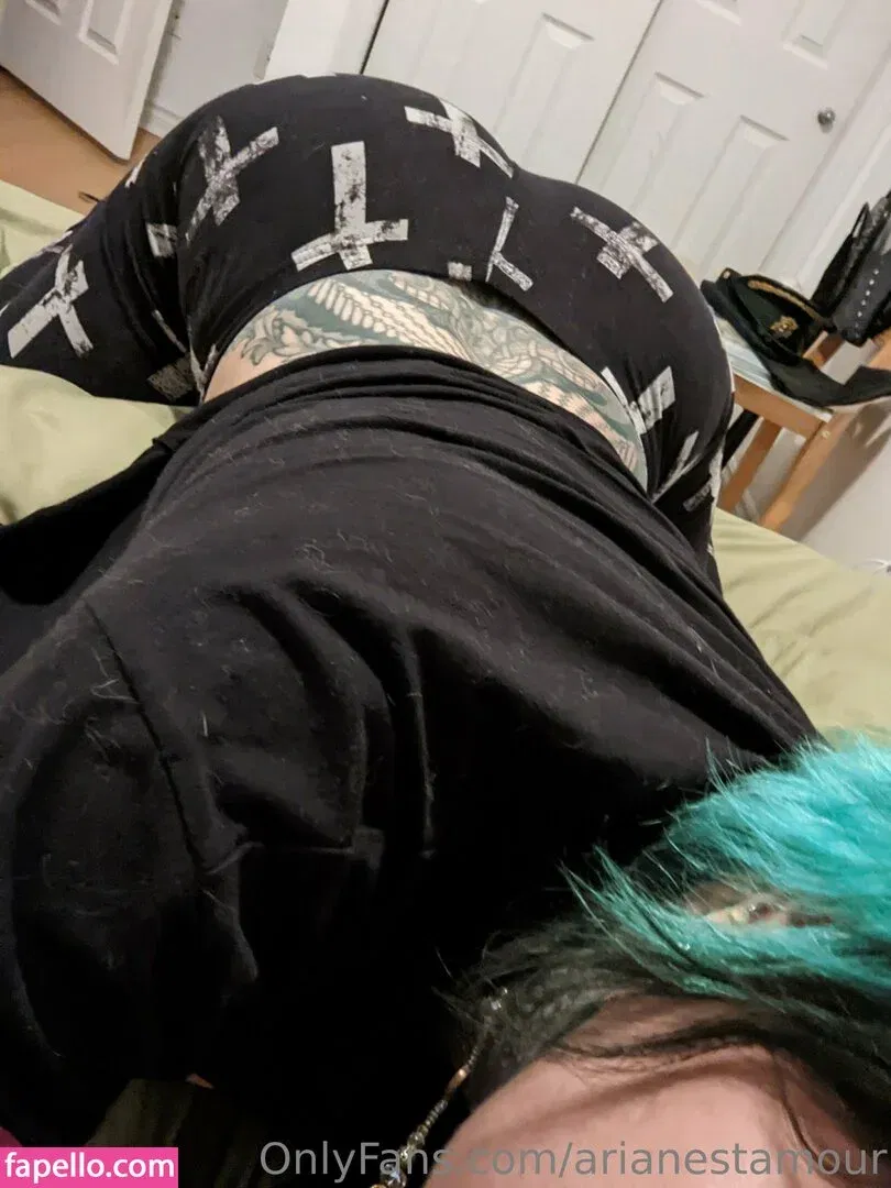 Ariane Saint Amour Onlyfans Photo Gallery 