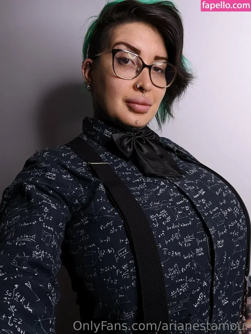 Ariane Saint Amour Onlyfans Photo Gallery 