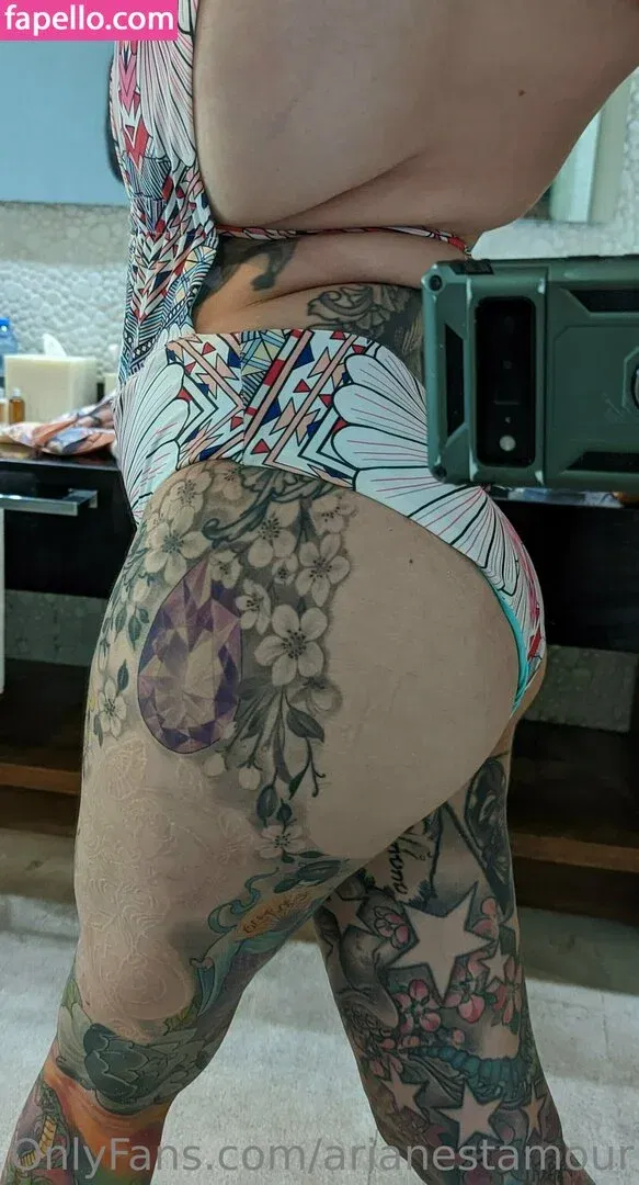 Ariane Saint Amour Onlyfans Photo Gallery 