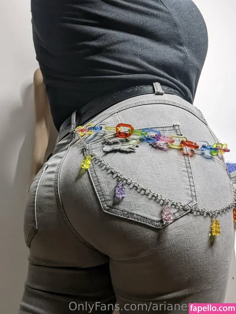 Ariane Saint Amour Onlyfans Photo Gallery 